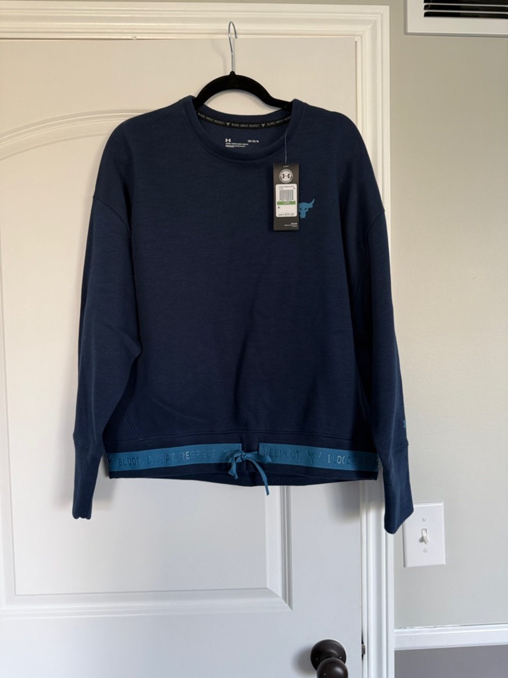 Under Armour Women’s Navy Crewneck Sweatshirt with Teal Accent